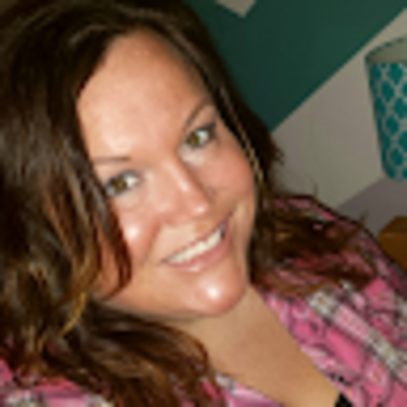 Meet your Posher, Jacki - Picture 1 of 1